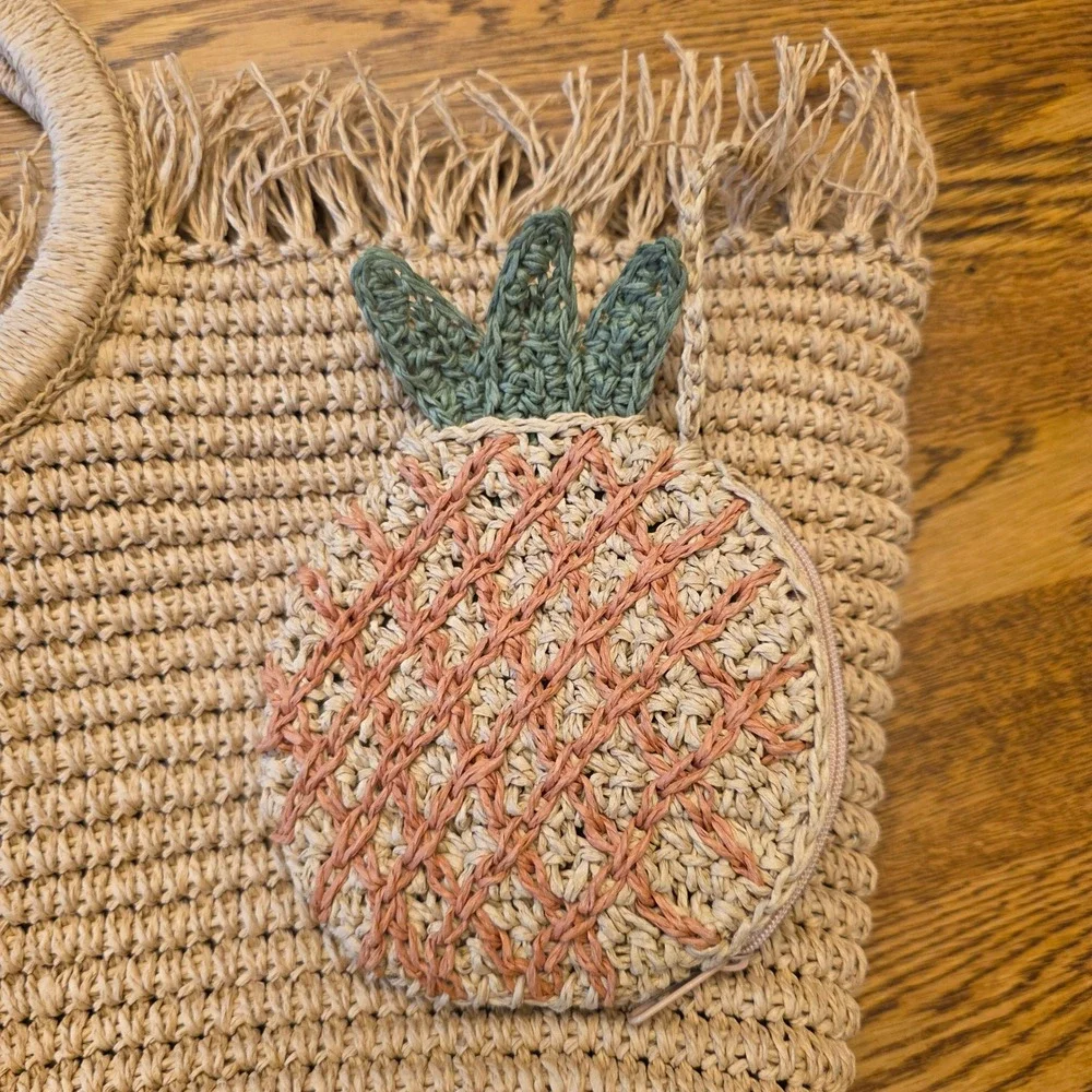 2pc Liz Claiborne Woven Straw Tote Bag Pineapple Fringed Beach Resort Coin Purse